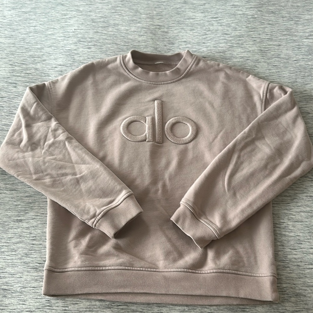 ALO Renown Heavy Weight Emblem Crew Neck Pullover